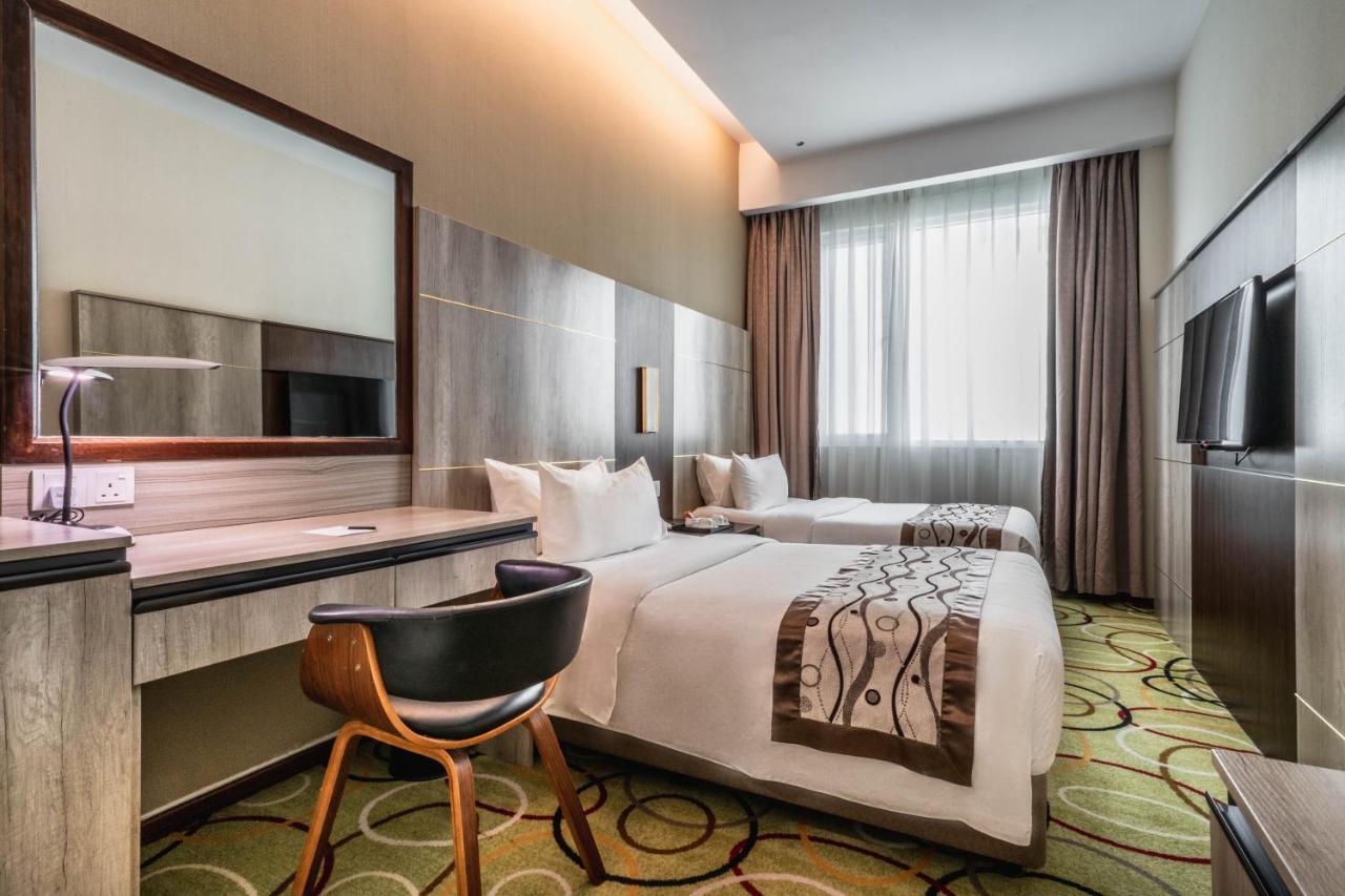 Ano Hotel Miri Exteriér fotografie