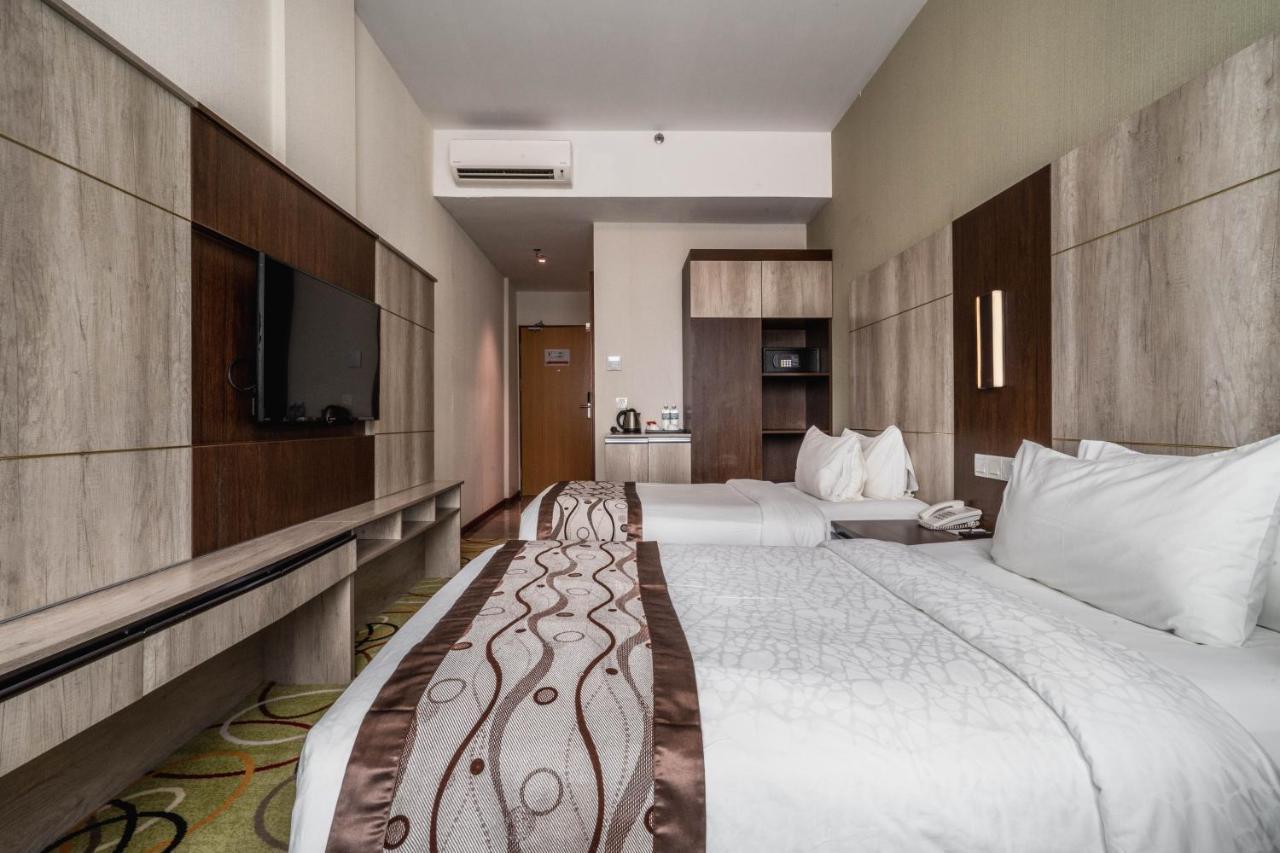 Ano Hotel Miri Exteriér fotografie